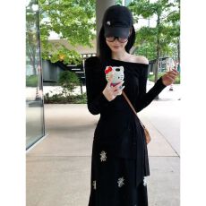 批发法式纯欲风套装女修身气质纯棉上衣2026包臀半身裙<b class='q'>春</b>秋一整套新款