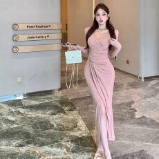 批发气质V领长袖<b class='q'>连衣裙</b>收腰显瘦开叉包臀长裙女礼服裙气质绝美长裙