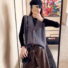 批发韩版毛线马甲女秋装宽松外穿V领背心无袖针织上衣坎肩马夹