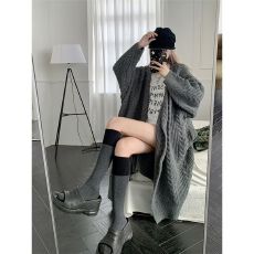 批发新款麻花软糯毛衣外穿女秋冬设计感小众宽松中长款外套慵懒风