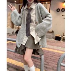 批发韩系秋冬慵懒风毛衣外套女<b class='q'>宽松</b>复古v领针织开衫女装外穿上衣