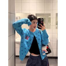 批发美式复古波点圆领开衫毛衣<b class='q'>外套女</b>秋短款软糯慵懒风针织衫