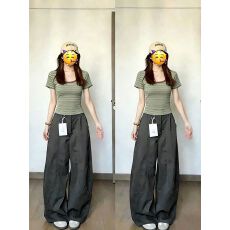 批发广州布料韩系条纹U领正肩短袖<b class='q'>T</b><b class='q'>恤</b>女孩夏季新款修身通勤风上衣
