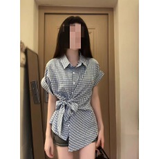 批发法式复古<b class='q'>短袖</b>polo领衬衫女夏季设计感收腰显瘦不规则系带格子上衣