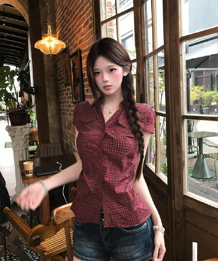 경관 그림 정가 핫걸 체크무늬 반팔 셔츠 여름 고급 센스 몸매 가꾸기 슬림해 보이는 허리 수축 긍정적 인 어깨 주머니 맨위