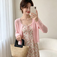 批发<b class='q'>甜美</b>蕾丝边薄款针织冰丝防晒开衫女夏吊带裙子外搭空调衫小披肩