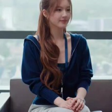 批发许我耀眼赵露思许妍同款蓝色连帽<b class='q'>针织</b>卫衣<b class='q'>开衫</b>毛衣短款外套女早秋