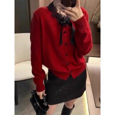 批发蕾丝蝴蝶结长袖针织开衫女冬季氛围感穿搭超好看红色<b class='q'>毛衣</b><b class='q'>宽松</b>上衣