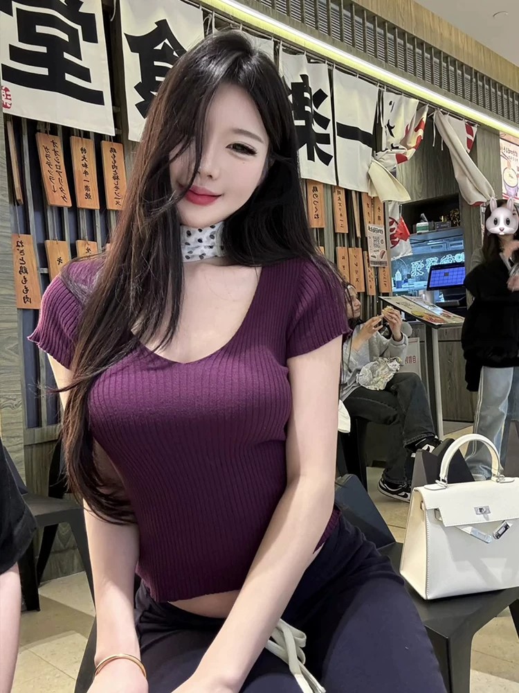 패키지 코어 실 순수한 욕망 고급 센스 V넥 반팔 니트 스웨터 새로운 몸매 가꾸기 슬림해 보이는 섹시함 핫걸 쇼트 스타일 맨위