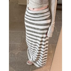 批发法式复古米杏条纹针织半身裙女新款夏季显瘦高腰直筒裙包臀a字裙