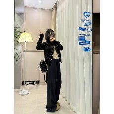 批发绵羊绒 <b class='q'>针织</b>衫女春秋法式气质黑色波点开衫毛衣外套小个子高级感