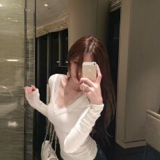 批发纯欲风性感蕾丝花边v领打底衫<b class='q'>女</b>秋冬螺纹德绒修身显瘦<b class='q'>长袖</b>内搭衣