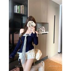 批发慕斯羊绒  拼接蕾丝假两件飘带长袖T恤女秋季一字肩修身上衣