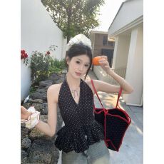 批发甜美风黑色波点挂脖V领背心<b class='q'>女装</b>夏季设计感小众修身别致绝美上衣