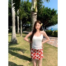 批发带胸垫小雏菊花朵胸针双肩带背心上衣含胸垫