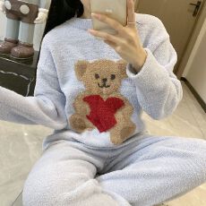 批发加厚保暖半边<b class='q'>绒</b><b class='q'>睡衣</b>冬季女款2026新款秋冬<b class='q'>珊瑚</b><b class='q'>绒</b>可外穿家居服套装