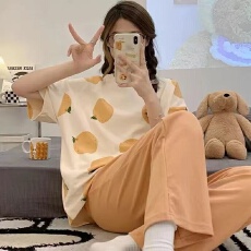 批发宏达盛夏季新款牛奶丝<b class='q'>睡衣</b>女短袖长裤套装<b class='q'>大码</b>宽松甜美家居服