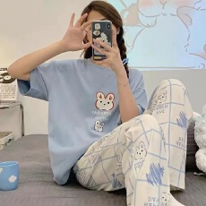 批发宏达盛夏季新款牛奶丝<b class='q'>睡衣</b>女短袖长裤套装<b class='q'>大码</b>宽松甜美家居服