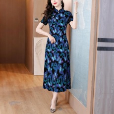 批发改良旗袍夏季新中式蝴蝶花斜门襟<b class='q'>钉珠</b>显瘦减龄气质妈妈<b class='q'>连衣裙</b>