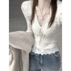 批发秋冬加绒加厚磨毛<b class='q'>白色</b>蕾丝打底衫女叠穿皮草内搭上衣独特漂亮小衫