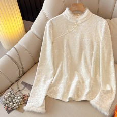 批发实拍2026春季新款时尚上衣气质百搭时尚新中式长袖打底衫女