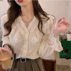 批发荷叶边V领白色蕾丝衫女春夏季新款洋气灯笼袖<b class='q'>打底衫</b>内搭<b class='q'>长袖</b>上衣