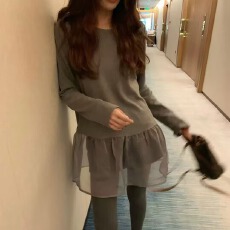 批发韩系圆领拼接网纱下摆磨毛长袖T女2026春季款修身内搭叠穿打底衫