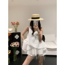 批发韩系漂亮减龄假两件无袖<b class='q'>雪纺衫女</b>夏季新款不规则v领上衣背心潮