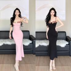 批发欧美风胸杯贴花连衣裙夏季新款绑带辣妹包臀长裙