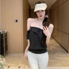 批发双排扣针织抹胸吊带背心女<b class='q'>夏</b>季巨好看设计感纯欲辣妹宽松无袖上衣