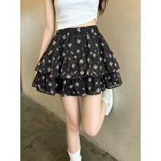 批发实拍～夏季复古碎花半身裙A字短裙女显瘦<b class='q'>百搭</b>绝美半身裙
