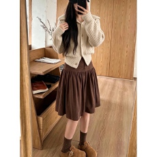 批发实拍～韩系棕色灯芯绒半身裙女秋<b class='q'>冬</b>咖色A字伞裙中裙五分短裙子