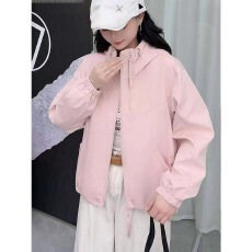 批发洋气短款连帽外套女<b class='q'>春</b>秋2026新款爆款双拉链冲锋衣休闲上衣ins潮