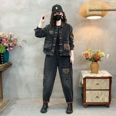 批发2026新款文艺刺绣盘扣做旧牛仔外套<b class='q'>哈伦裤</b>两件套女上衣牛仔裤套装
