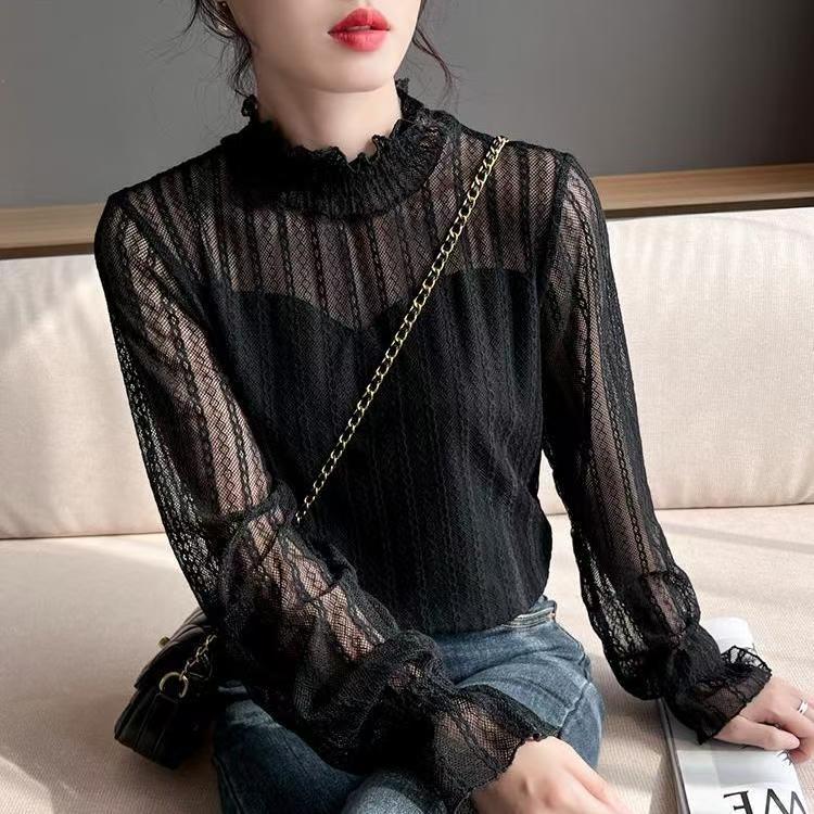 2026 봄 여름 홀로우 아웃 니트 스웨터 몸매 가꾸기 슬림해 보이는 레이스 반하이넥 기본 셔츠 여성 긴 소매 인사이드 가져 가라. 섹시함