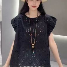 批发夏季新款短袖花边<b class='q'>镂空</b>百搭蕾丝衫女大码宽松显瘦泡泡袖高肩2026