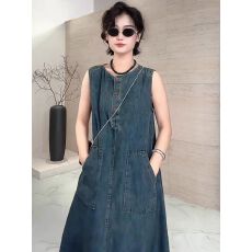批发韩版牛仔无袖<b class='q'>背心</b>连衣裙女2025夏新款今年流行复古休闲慵懒风长