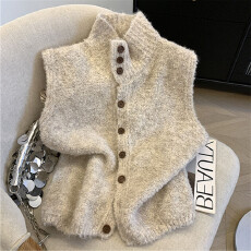 杏色软糯针织马甲开衫女秋冬新款韩版宽松立领无袖毛衣背心外套潮