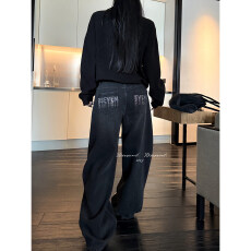 批发黑泽玄七2025秋<b class='q'>冬</b>弯刀阔腿牛仔裤女重工字母烫钻潮酷宽松直筒长裤