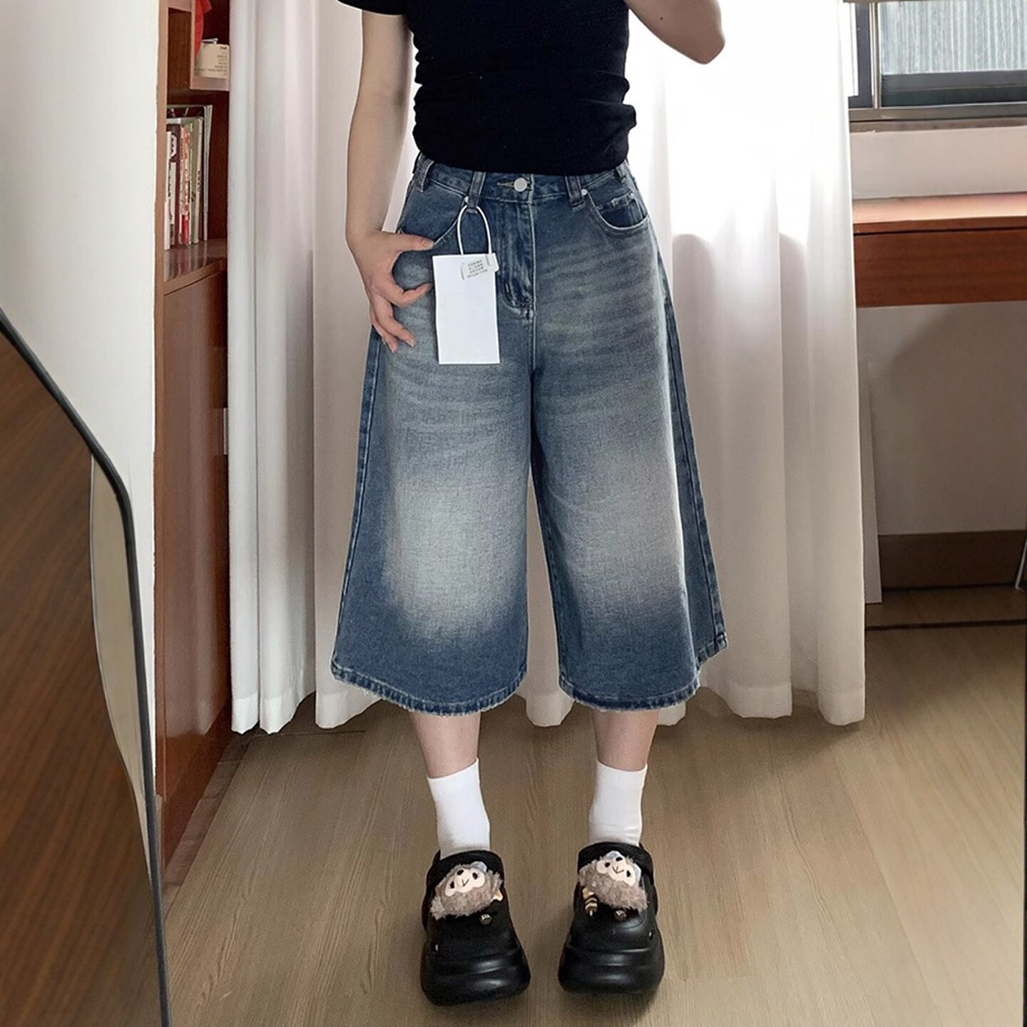 아메리칸 레트로 넓은 다리 데님 7부 바지 여성 여름 2026 새로운 루즈핏 슬림해 보이는 배 모양 몸 스트레이트 반바지