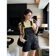 批发韩式刺绣牛仔抱婴袋短<b class='q'>裤</b>女夏季学院风小个子减龄俏皮抱婴袋阔腿<b class='q'>裤</b>