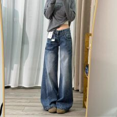 批发美式复古折痕磨白阔腿微喇牛仔<b class='q'>裤</b>女春秋季低腰宽松显瘦辣妹拖地<b class='q'>裤</b>