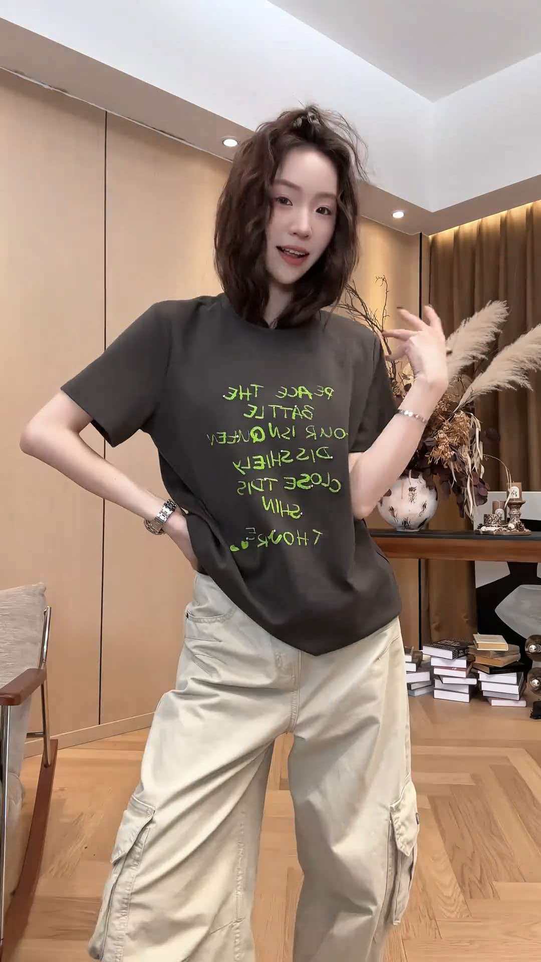 루즈핏 프린트 반팔 티셔츠 패션 다용도 워크웨어 팬츠 세트