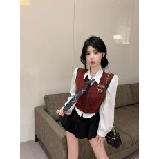 批发实拍实价甜酷辣妹叠穿马甲三件套减龄jk制服衬衫背心<b class='q'>蓬蓬</b>短<b class='q'>裙套装</b>