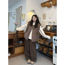 批发实拍 复古格子棉马甲＋<b class='q'>蕾丝</b>打底衫＋休闲裤套装