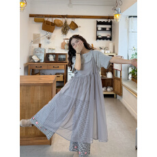 批发实拍 百搭T恤＋垂感<b class='q'>轻纱</b>吊带裙