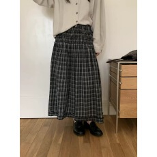 批发秋上新定制面料<b class='q'>小</b><b class='q'>贝壳</b>格子半身裙半身裙