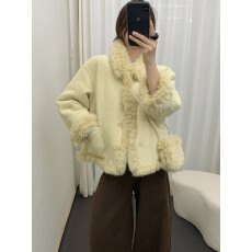 批发2025秋冬新款韩系翻领羊羔毛短款外套女加厚保暖皮毛一体