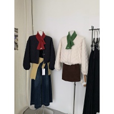 冬上新！韩系时尚百搭保暖波点加厚白鸭绒保暖羽绒服外套配围巾