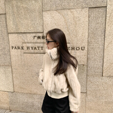 批发冬气质大翻领拉链款毛毛短外套(贵气感十足)